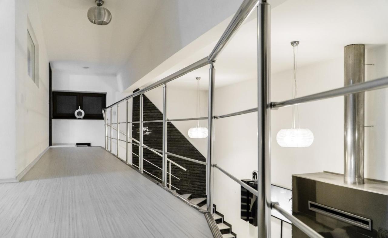 Vila Carolina Apulum Villa Alba Iulia Eksteriør billede