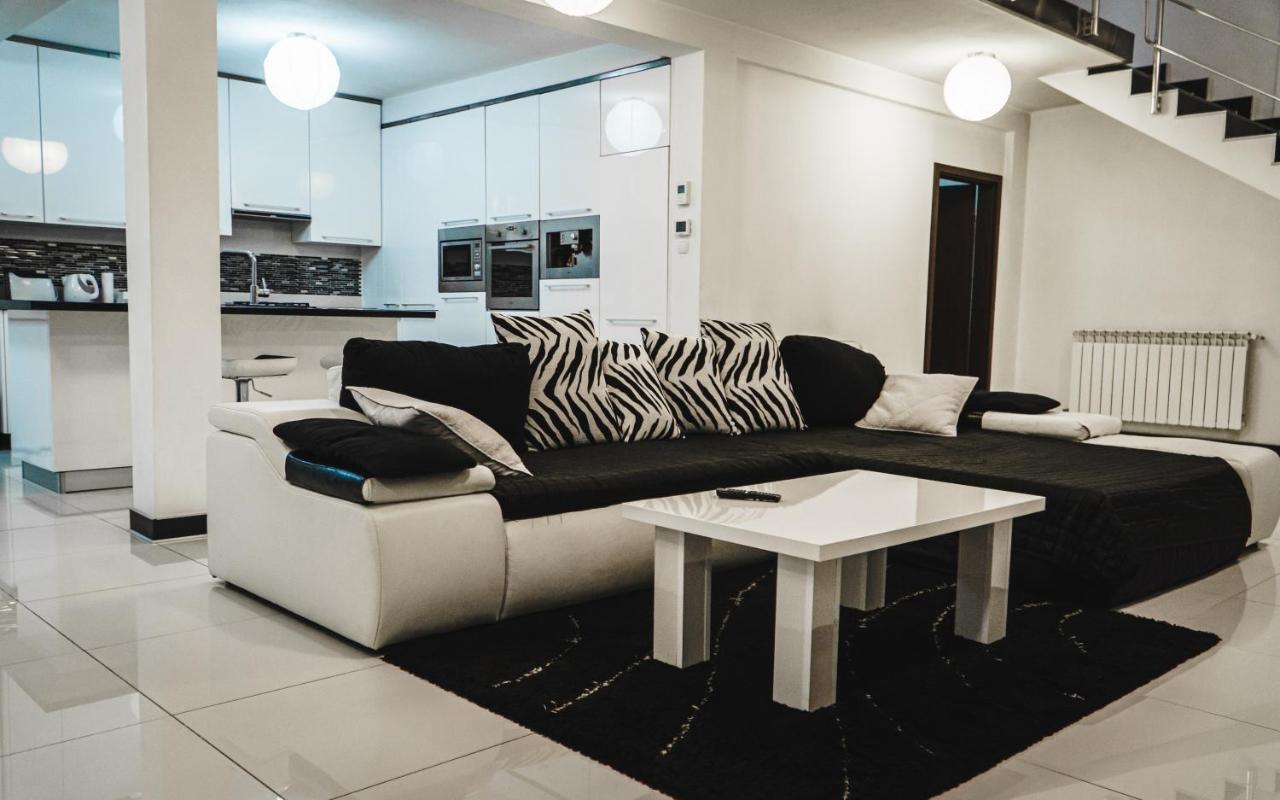 Vila Carolina Apulum Villa Alba Iulia Eksteriør billede