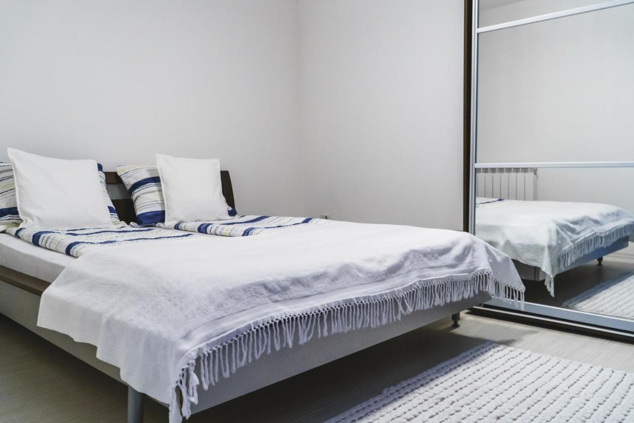 Vila Carolina Apulum Villa Alba Iulia Eksteriør billede