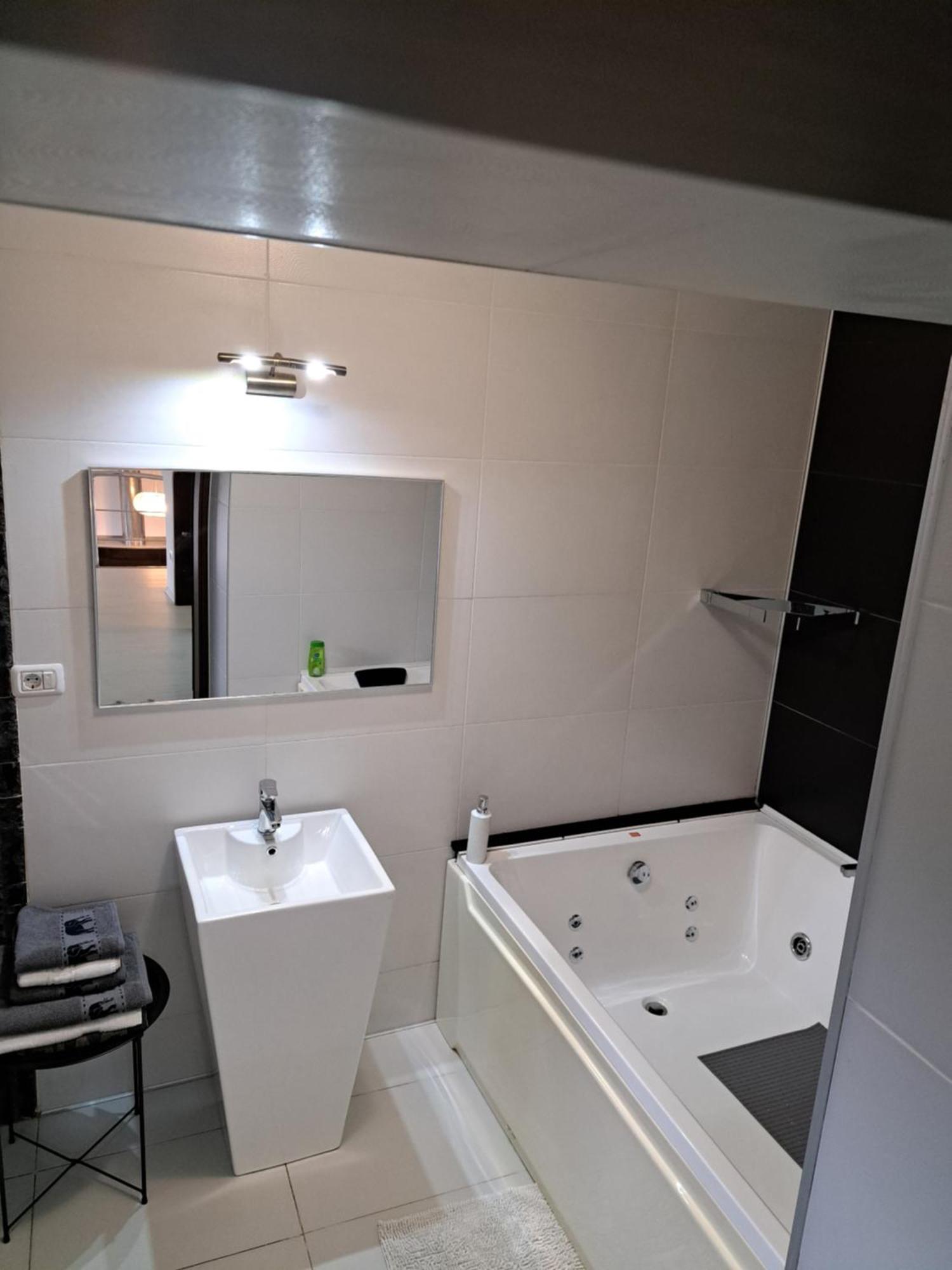 Vila Carolina Apulum Villa Alba Iulia Eksteriør billede
